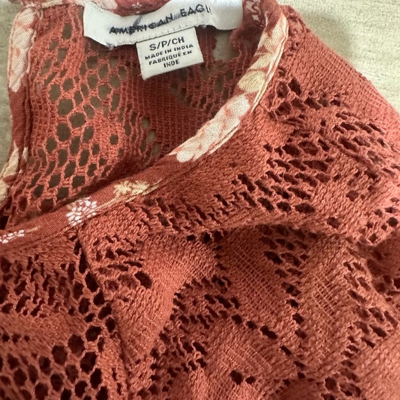 American Eagle Floral Long Sleeve Shirt. Size Small - Picture 5 of 5